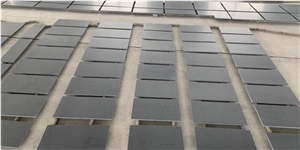 China New Shanxi Black Flamed Tiles 600-300Mm
