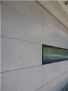 Piges Fiorito Marble Wall And Floor Application