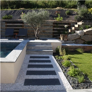 Garden Stepping Stone Product With Phyllite Jbernardos