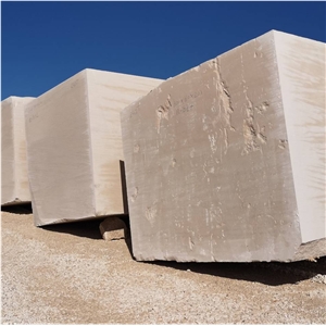 Moca Cream Limestone Blocks