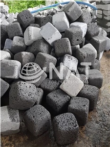 Vietnam Grey Lava Stone Basalt Cubes Cobble Stone Pavers