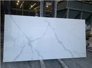 Artificial Carrara Engineered Stone Natural Quartz Slabs