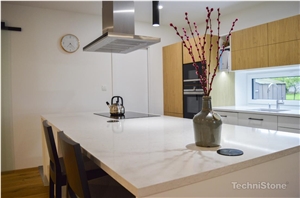 Noble Arco Quartz Private Residence Kitchen Countertops