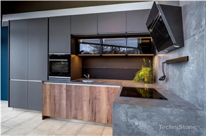 Residente Dark Quartz Kitchen Countertops