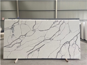 Calacatta Ravenna Quartz Slab