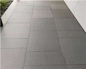 Customized Honed Natural Grey Sandstone Stone Slab Tiles