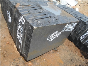 Classic Bengal Black Granite Blocks