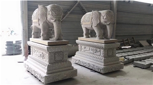 Stone Animal Sculptures Grey Granite G341 Elephants Statues