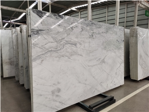Skyros Silky White Marble With Gold Vein Slabs