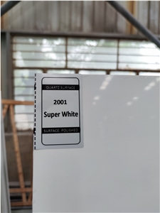 Grateful 2001 Super White Quartz Slabs Tiles For Home Decor
