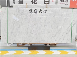 Carrara White Marble Slabs With Polished Surface Finishes