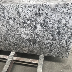 Popular Kitchen Snow Fox Granite Countertop Worktops