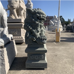 Life Size Natural Stone Lion Statue Outdoor Sculpture
