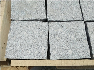 G375 Grey Granite Cobble Stone Paver Stone