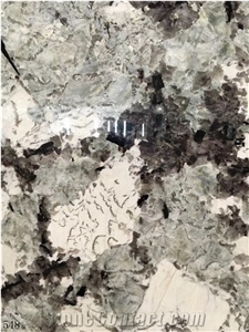 Brazil Snow Mountain Granite White Slabs For Kitchen Design