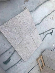 Shijing Rustic Mishty Yellow China Granite G682 Tiles