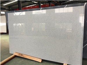 Grey Quartz Slab With Coarse Particle Surface With Mirror