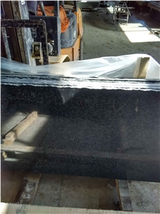 China Forest Green Granite Slabs Tiles On Sale