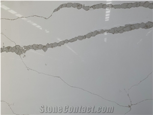 China Engineered Calacatta Verona Quartz Stone Slab