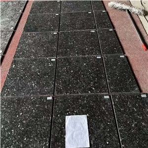 Polished Silver Pearl Granite Flooring Tiles