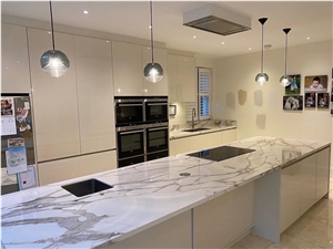 Calacatta Gold Quartz  Artificial Stone Countertop