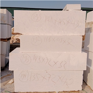 Viet Nam Natural Crystal White Marble Block Quarry Owner