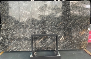 Kozmus Silver Metallicus Granite Slab Tiles