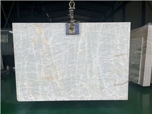GOLDTOP Clear High Transmission White Onyx Slabs