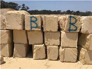 Texas Sandstone 2 Meter A Grade Bolstered Sandstone Blocks