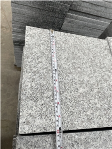 G623 Granite Outdoor Floor Tiles 30Mm Thick