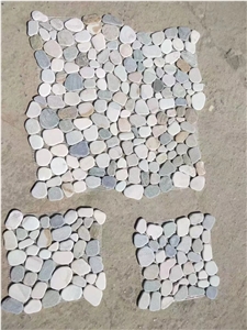 China Pebble Stone Mosaic Tile