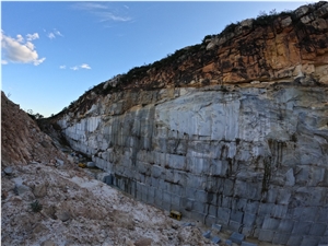 Azul Macaubas Quartzite Quarry