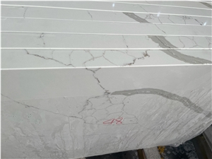 Viet Nam White Calacatta Kitchen Top For Commercial Projects