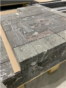 Amfibolit Granatoviy Granite Cobble Stone, Cube Stone Pavers