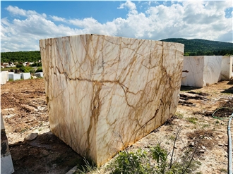 Turkish Calacatta Gold Marble Blocks