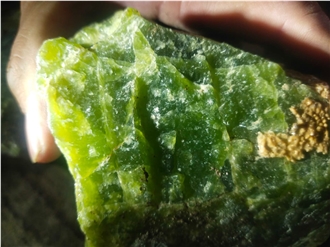 Nephrite Precious Natural Stones