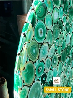 Green Semiprecious Round Table With Led Panel