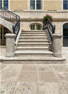 Bouix Limestone Stair Steps And Risers