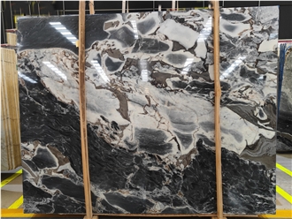 Elephant White With Black And Grey Marble Slabs