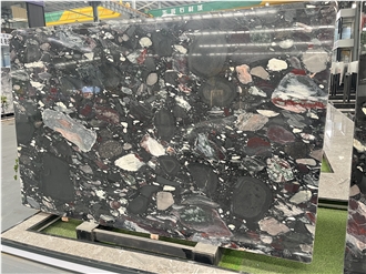 Pebble Black Granite Slabs For Floor Tiles