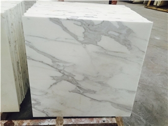 New Arrival Quality Calacatta White Marble Tiles