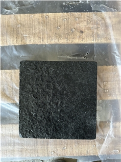 Black Basalt Cobble Large Ashlar Flamed