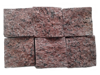 Maple Red Granite Cobble Paving Setts Split Face, Sawn Edges