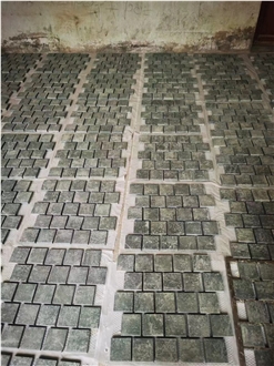 Chinese Grey Granite Cobble Stone For Paver