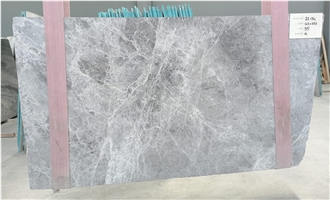 Tundra Grey 22134 Marble Slabs