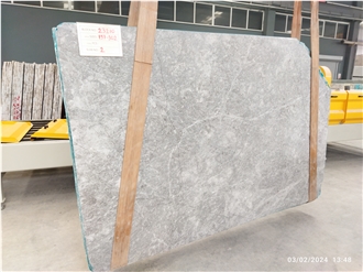 Tundra Grey Marble Slabs - 23210