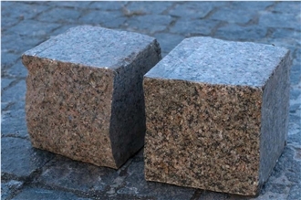 Ukrainian Granite Mix Color Split Top Cubes