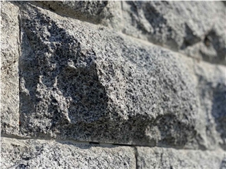 Ukrainian Granite White House Split Wall Stone