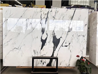 China Calacatta Marble Slabs Honed For Indoor Design