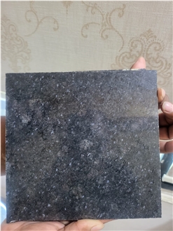 R Black Granite Tiles